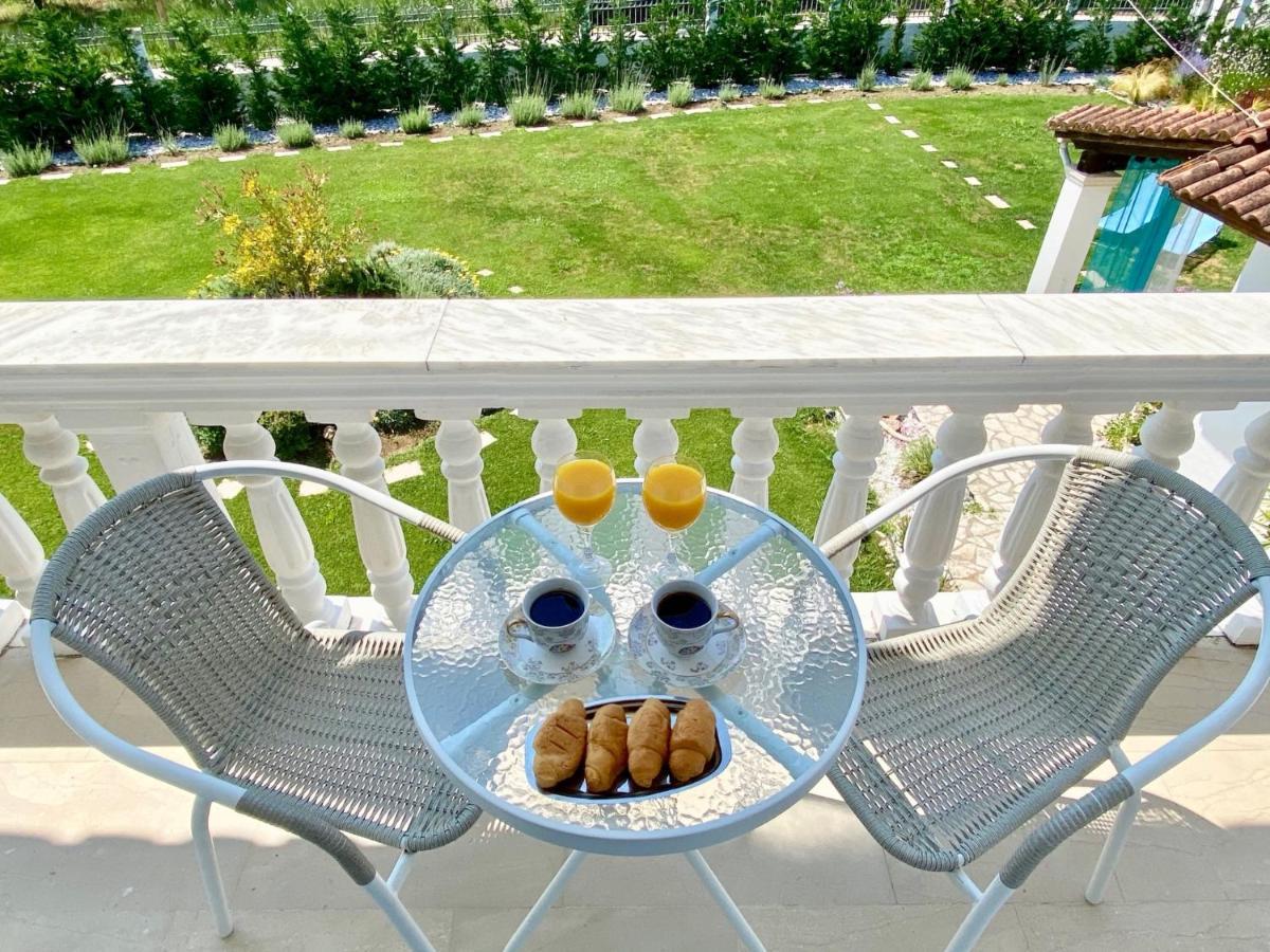 Doma With Private Pool For Up To 29 Guests By Dadovillas Roda (Corfu)