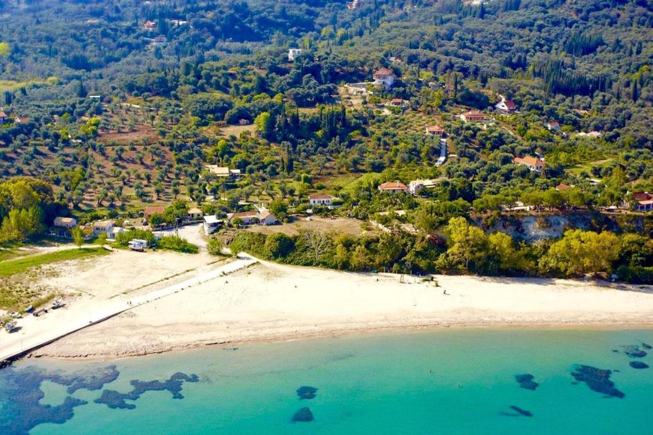 Villa Doma With Private Pool For Up To 29 Guests By Dadovillas Roda (Corfu)