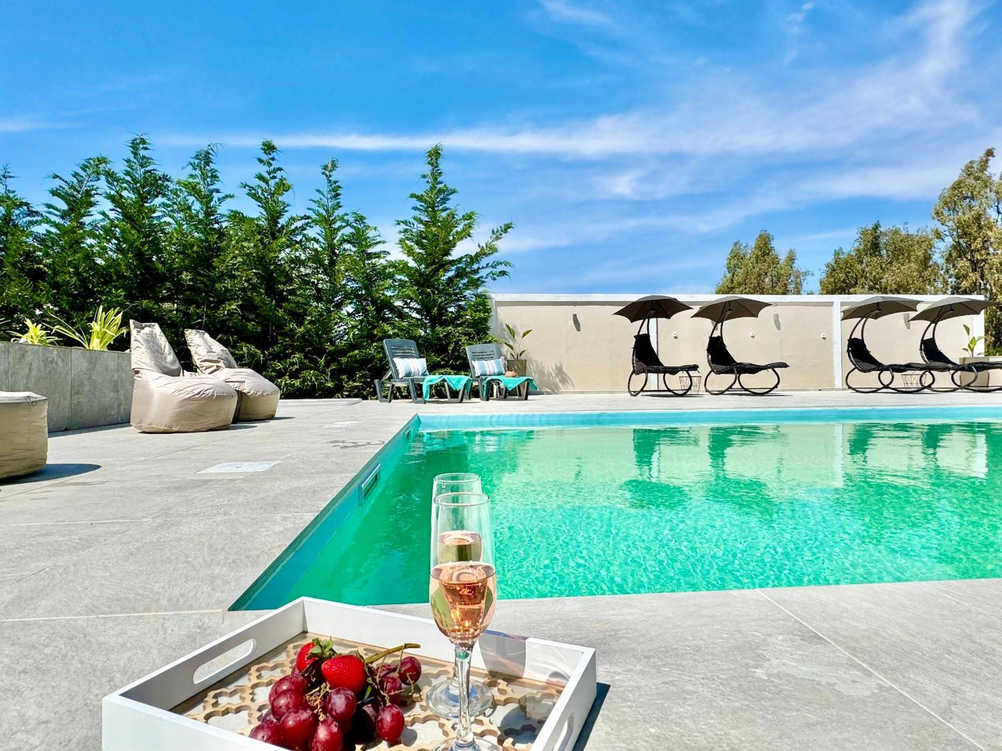 Villa Doma With Private Pool For Up To 29 Guests By Dadovillas *